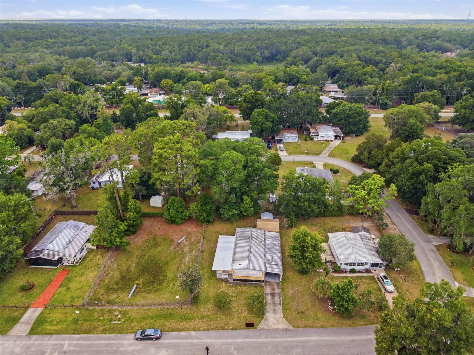 Mobile Home at 4128 WOODLAND CIR, DELAND, photo 29 of 40