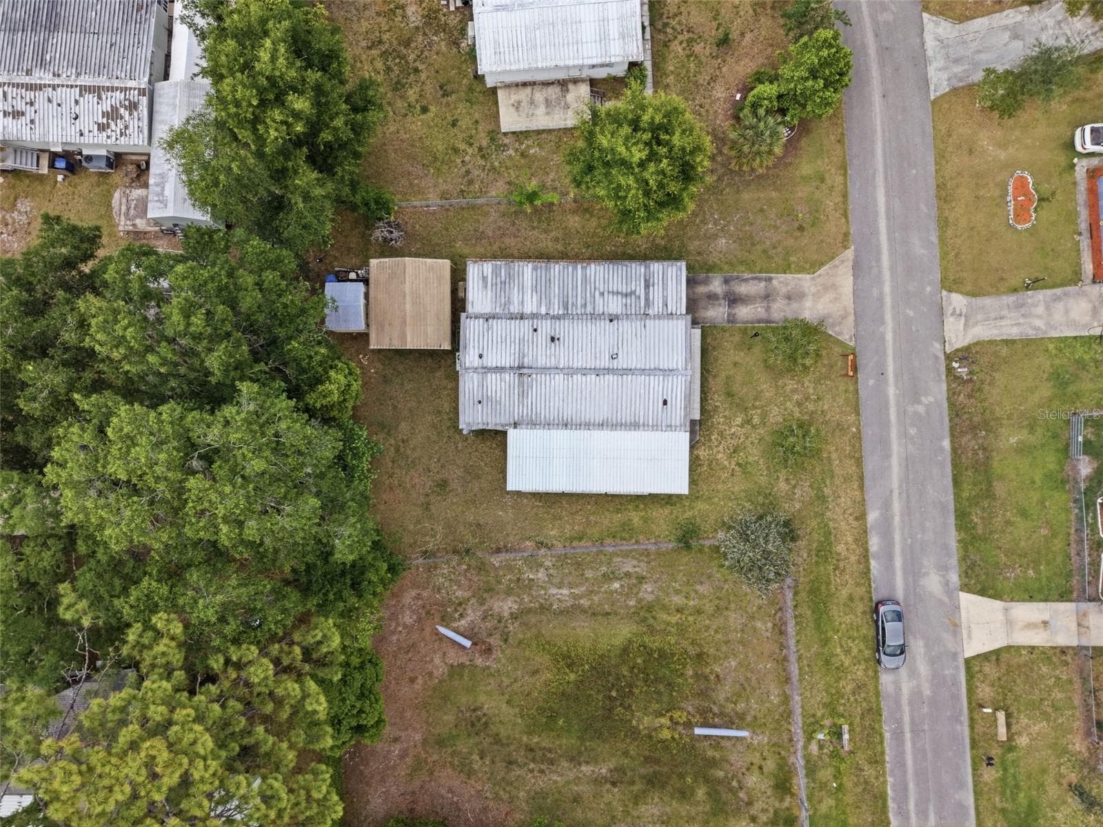 Mobile Home at 4128 WOODLAND CIR, DELAND, photo 34 of 40