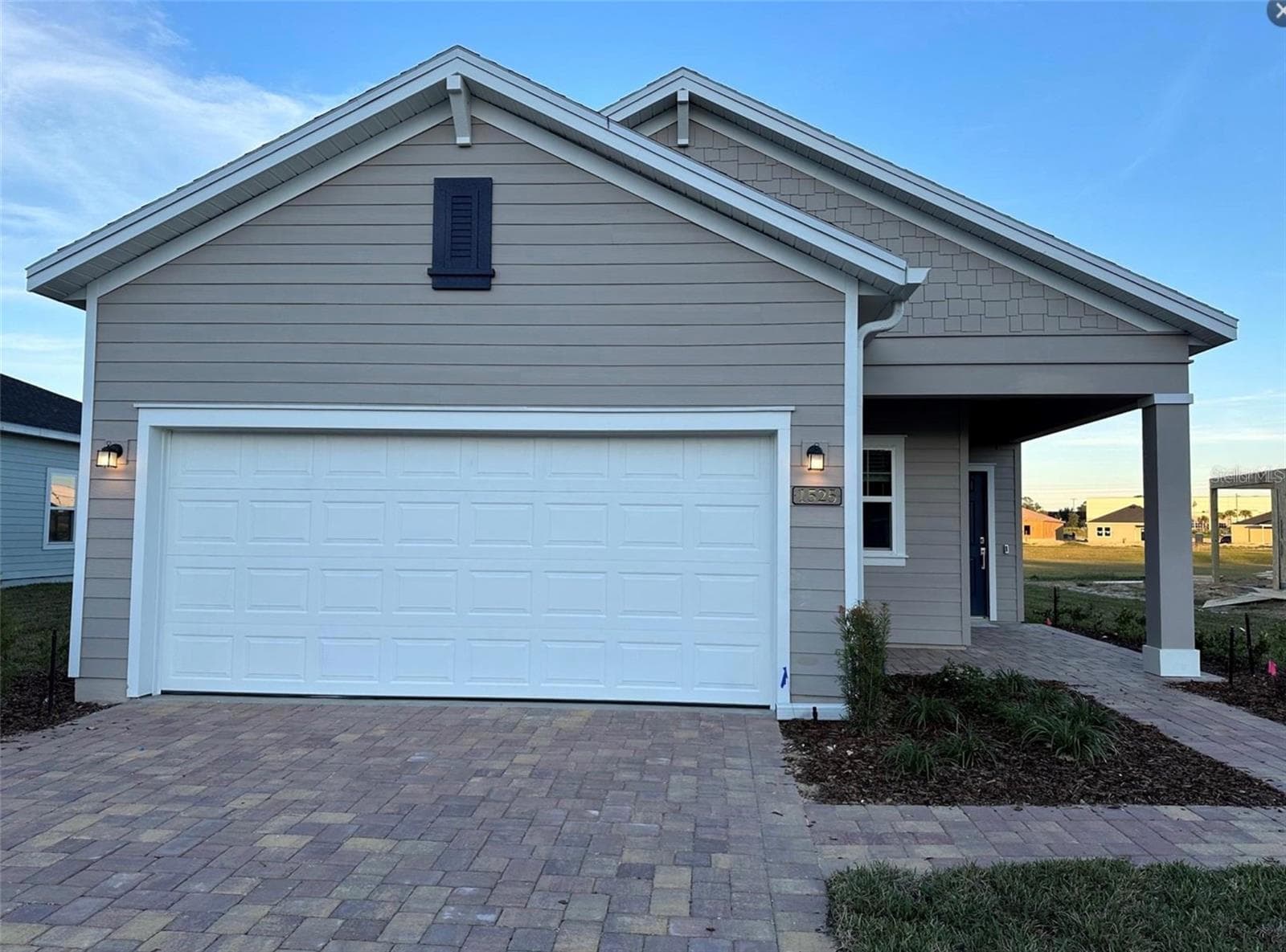 1525 NW 44TH COURT RD