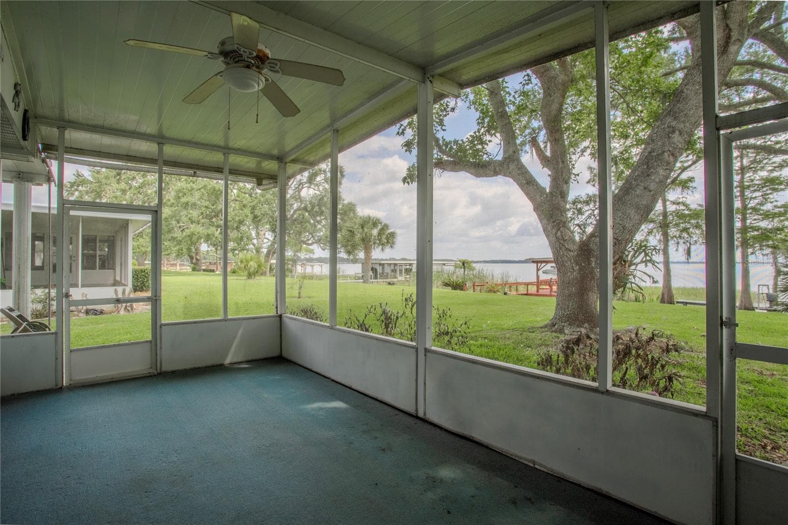 Mobile Home at 34232 ISLAND DR, LEESBURG, photo 27 of 44