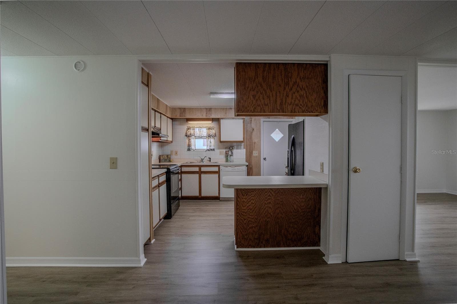 Mobile Home at 34232 ISLAND DR, LEESBURG, photo 21 of 44