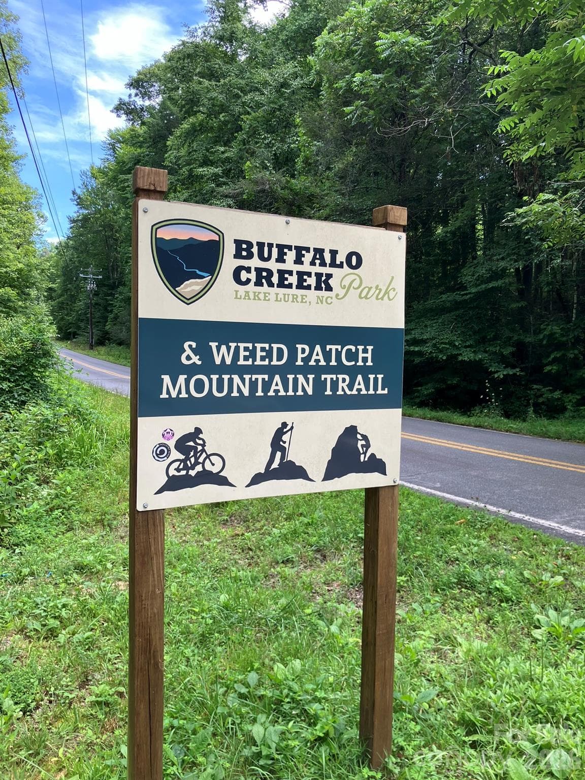 just mins away - Lake Lure