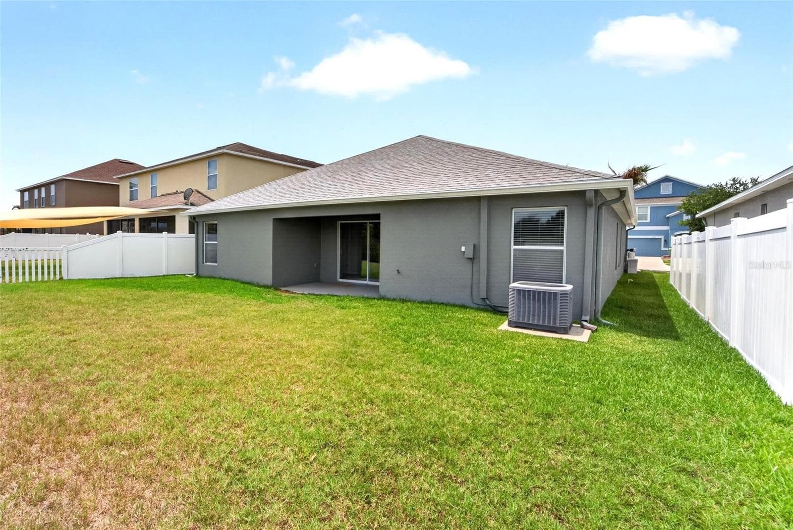 Single Family Residence at 13128 ROYAL PINES AVE, RIVERVIEW, photo 4 of 49