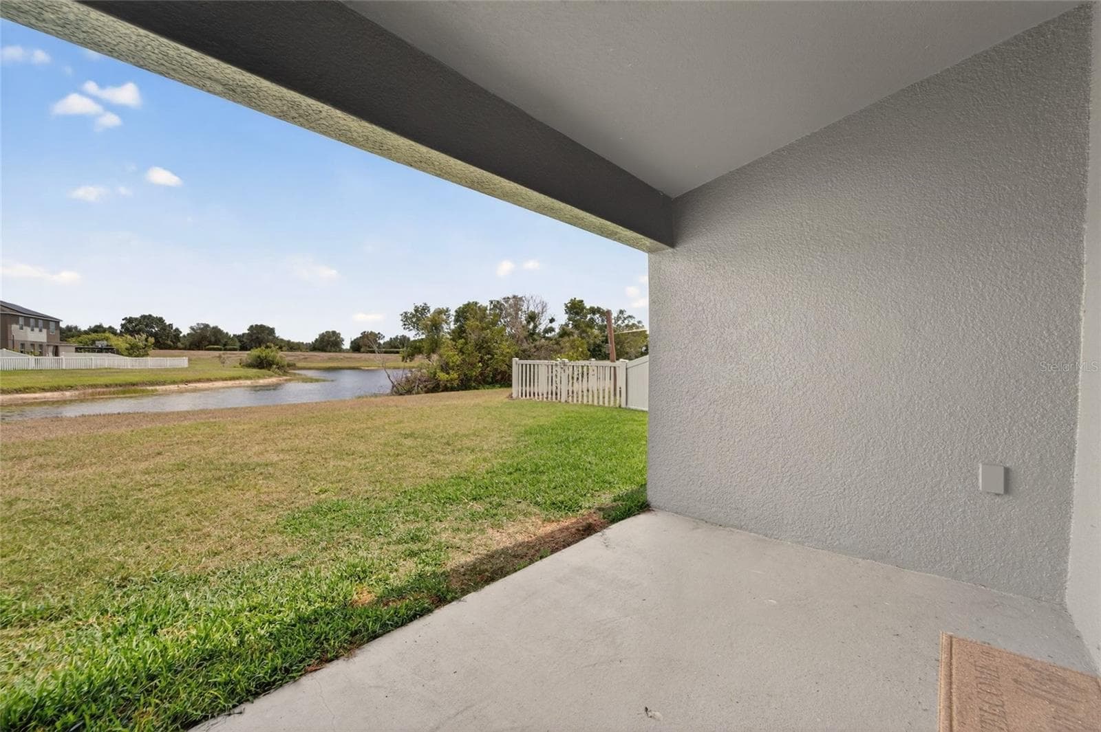Single Family Residence at 13128 ROYAL PINES AVE, RIVERVIEW, photo 6 of 49