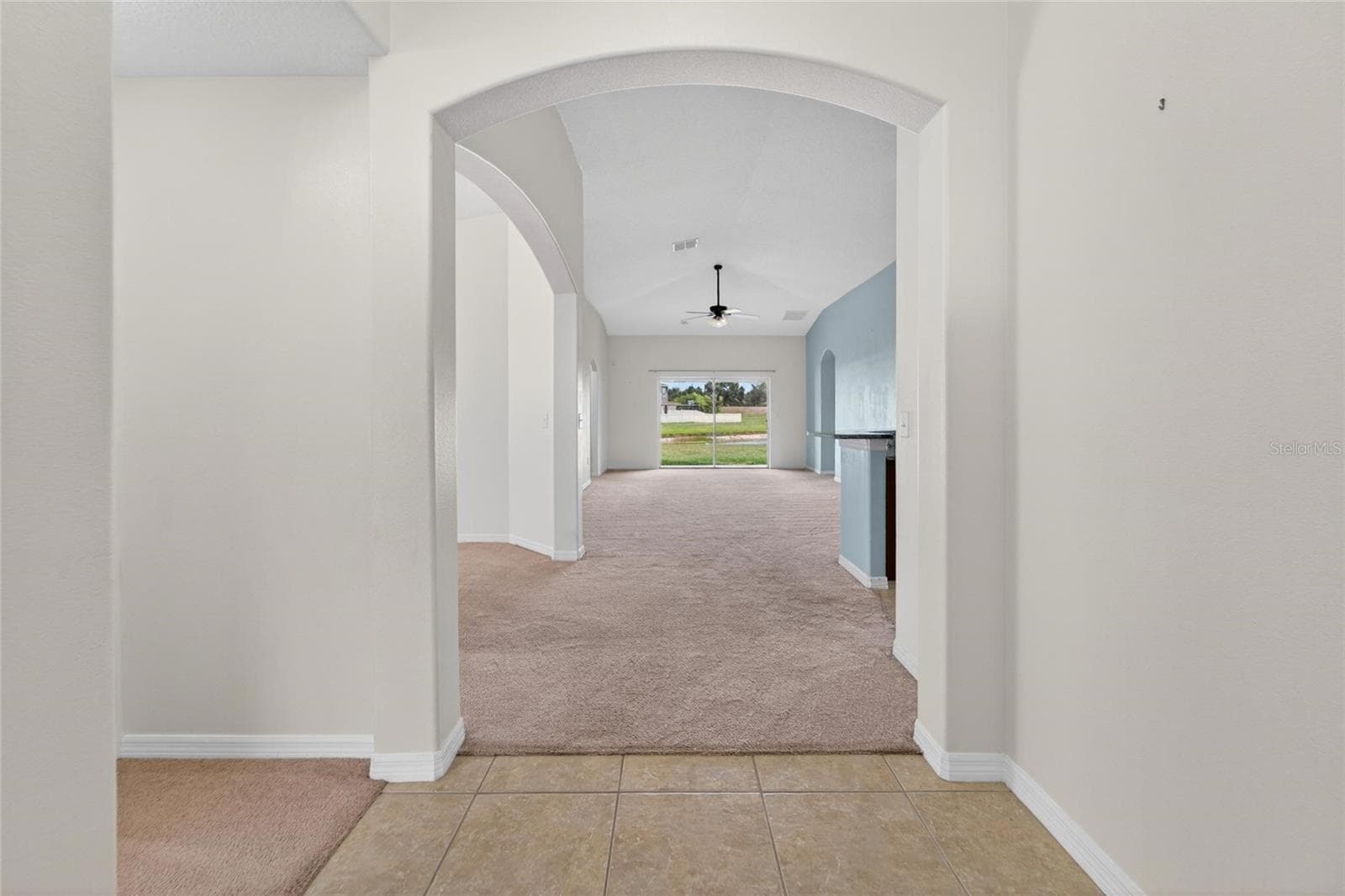 Single Family Residence at 13128 ROYAL PINES AVE, RIVERVIEW, photo 9 of 49