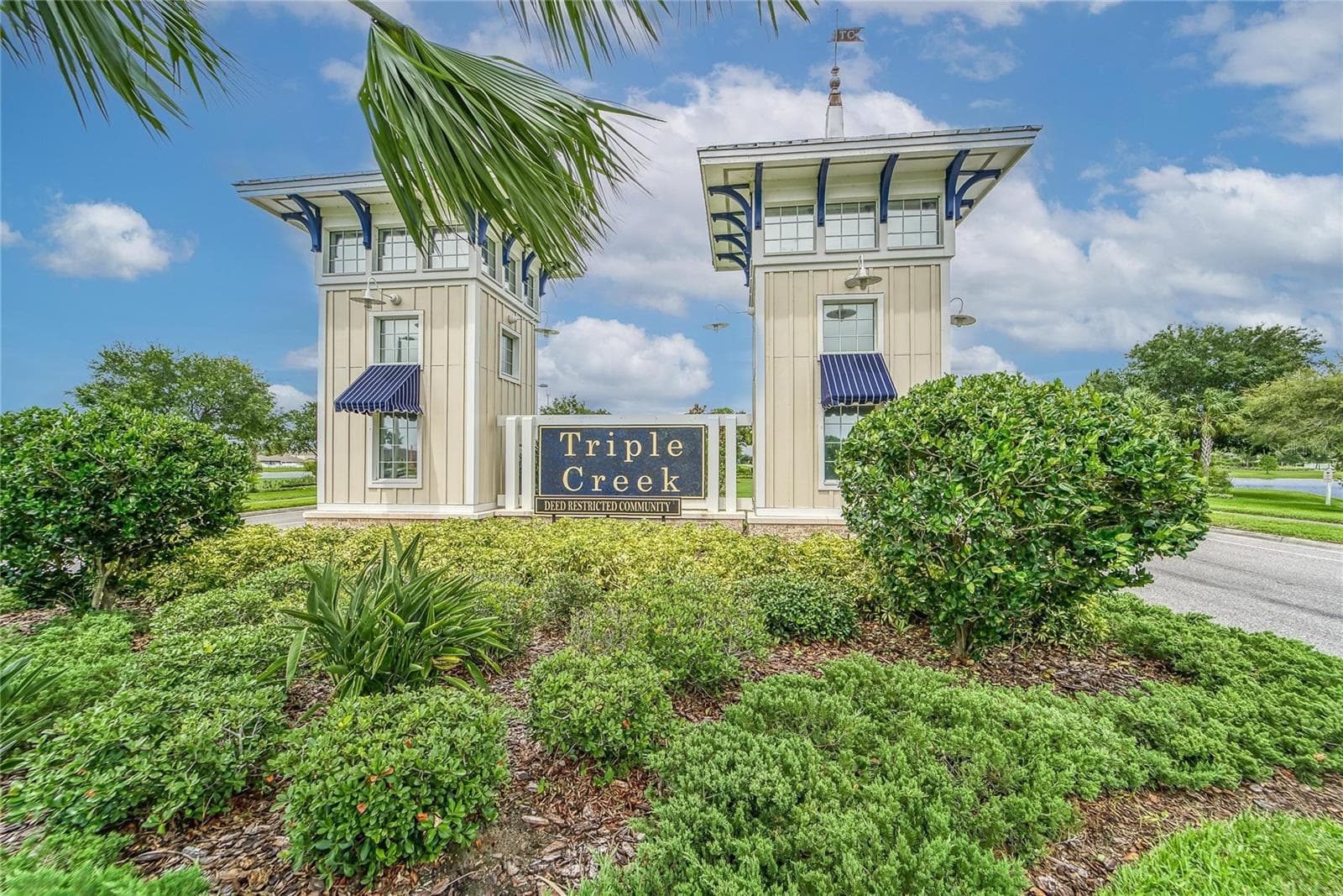 Single Family Residence at 13128 ROYAL PINES AVE, RIVERVIEW, photo 36 of 49