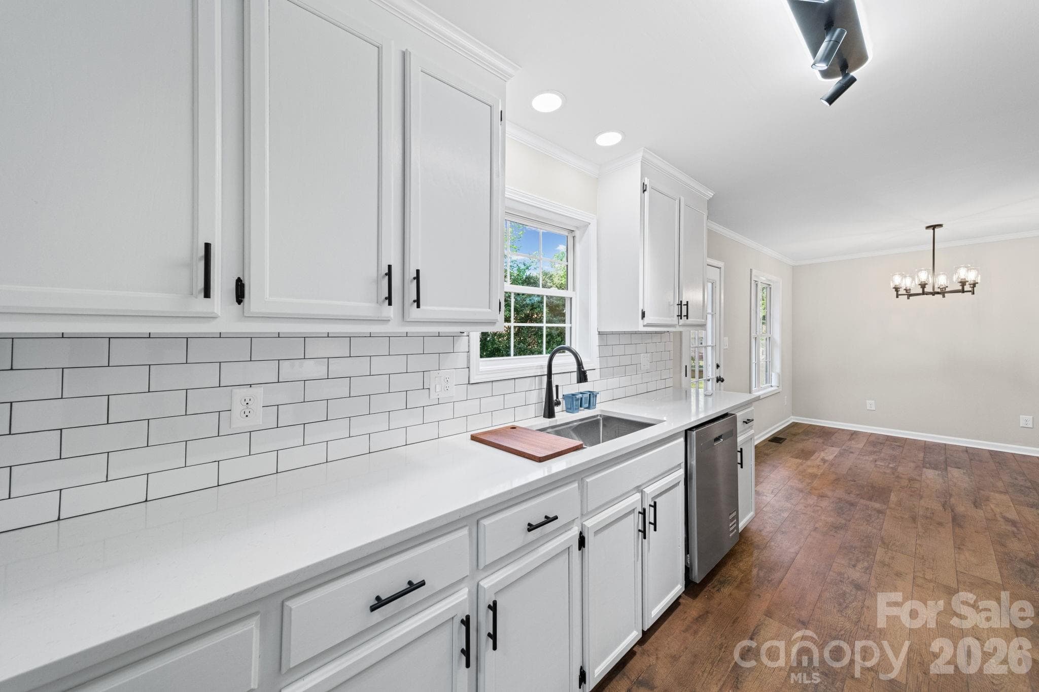 Single Family Residence at 2327 Sunset Drive, Gastonia, photo 9 of 33