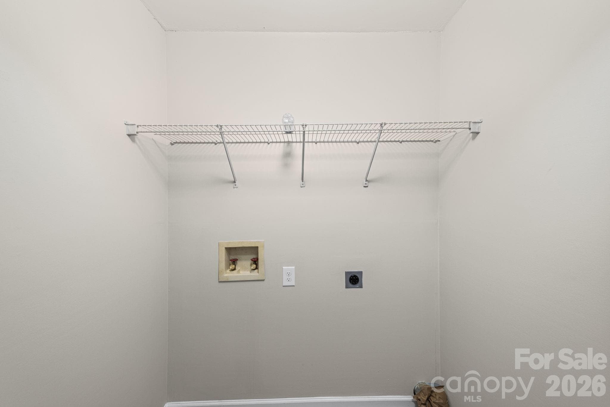 Laundry - 2327 Sunset Drive, Gastonia