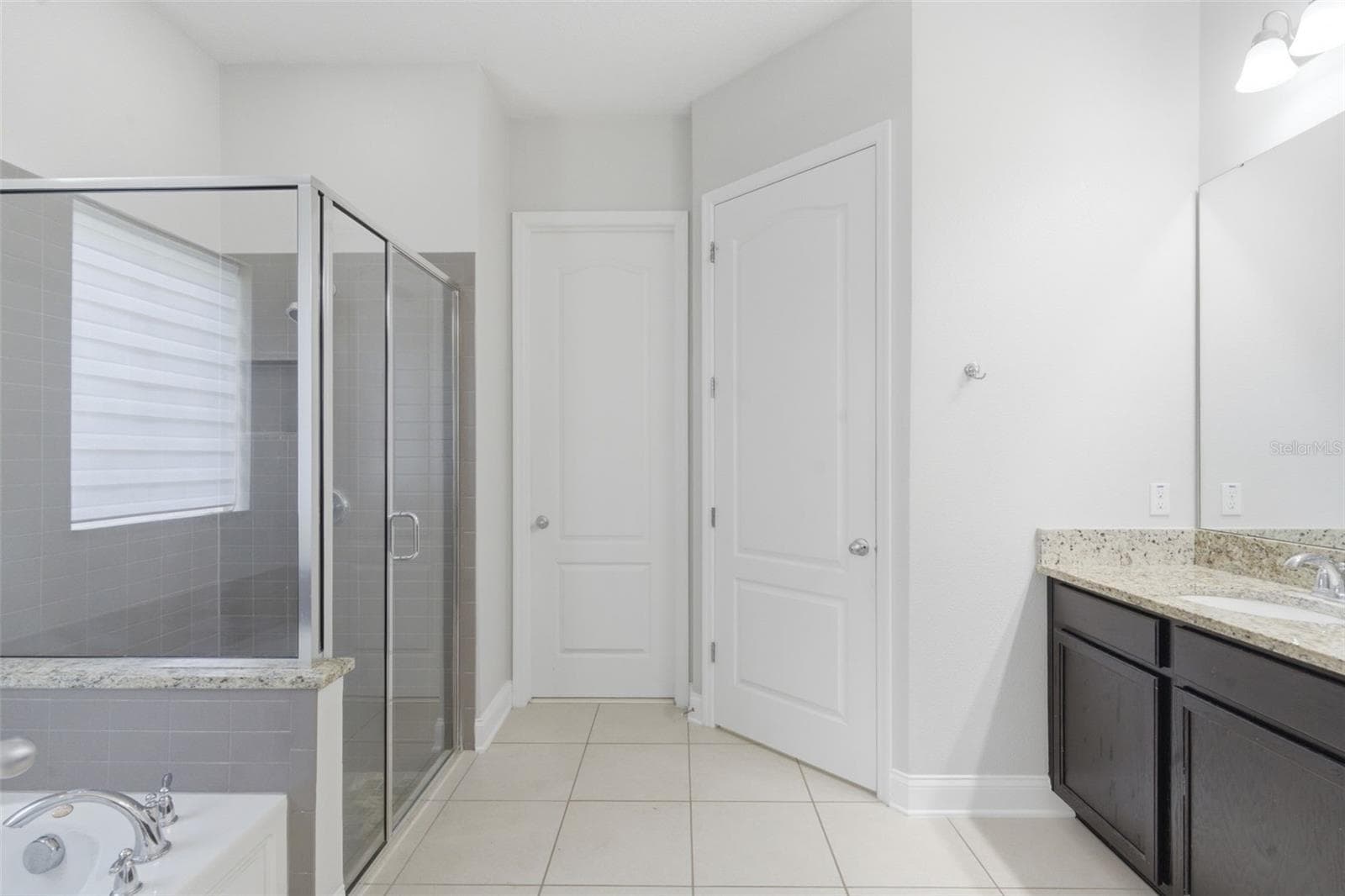Single Family Residence at 13856 ELIOT AVE, ORLANDO, photo 23 of 43