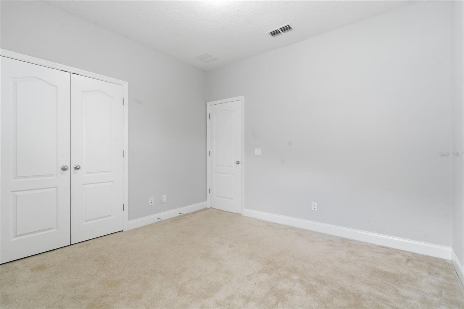 Single Family Residence at 13856 ELIOT AVE, ORLANDO, photo 28 of 43