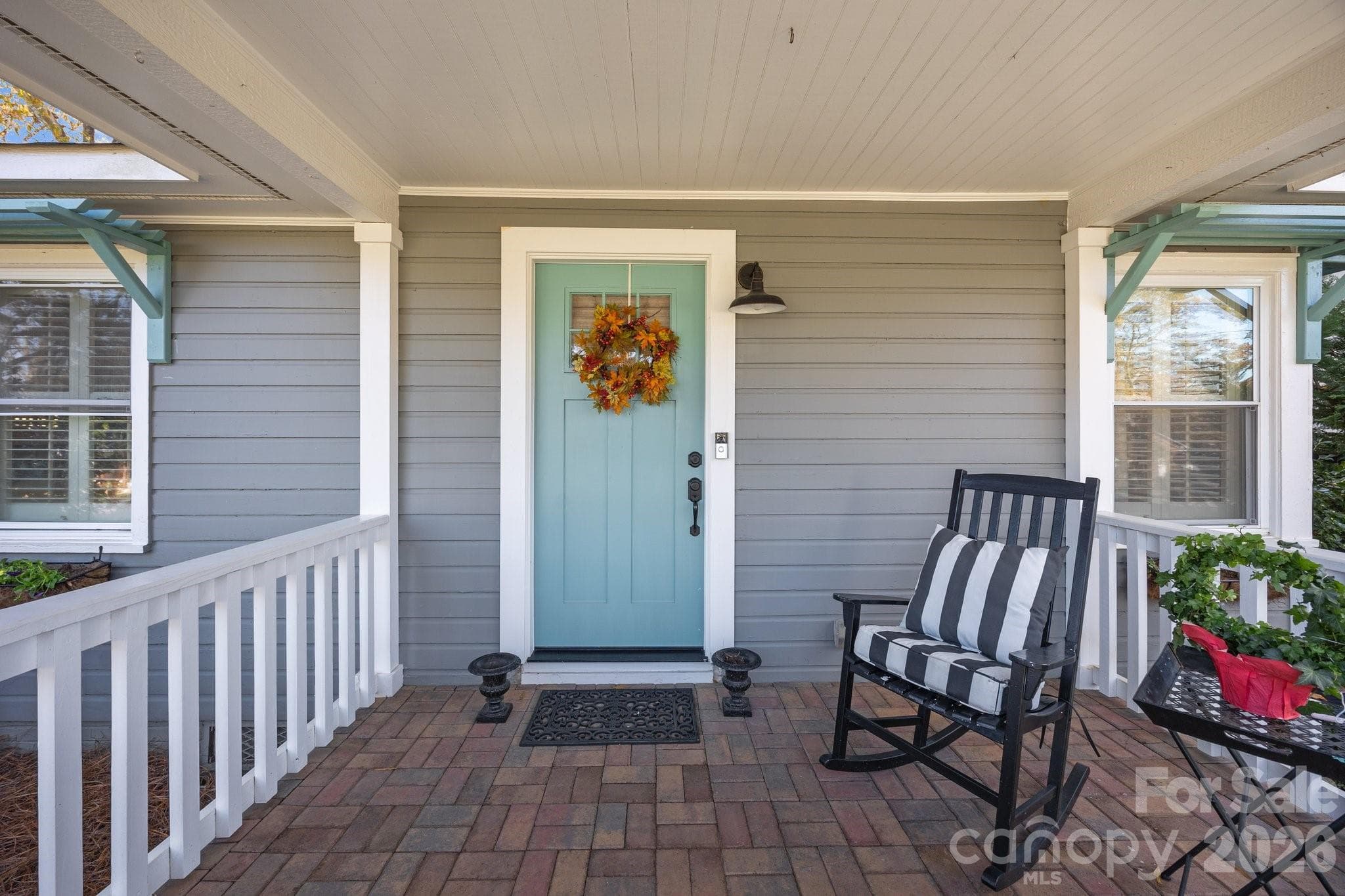 Front Porch - Charlotte