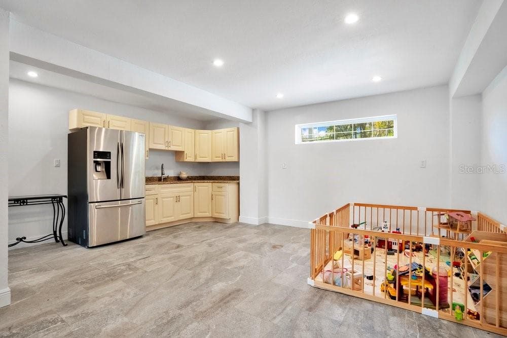 ADU / Mother in law kitchette - 3858 SHORE BLVD, OLDSMAR