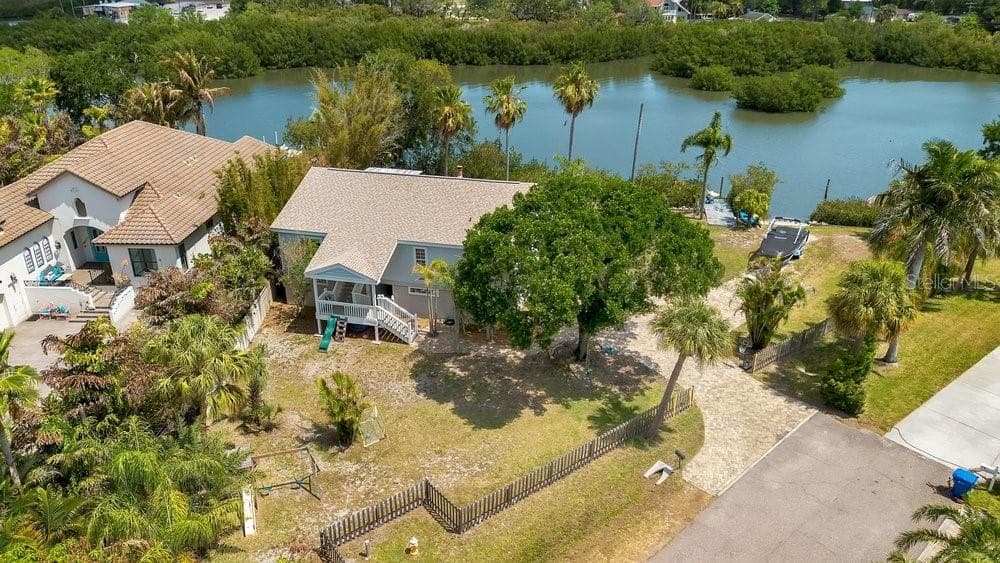 Multi million dollar newer homes in the area - 3858 SHORE BLVD, OLDSMAR