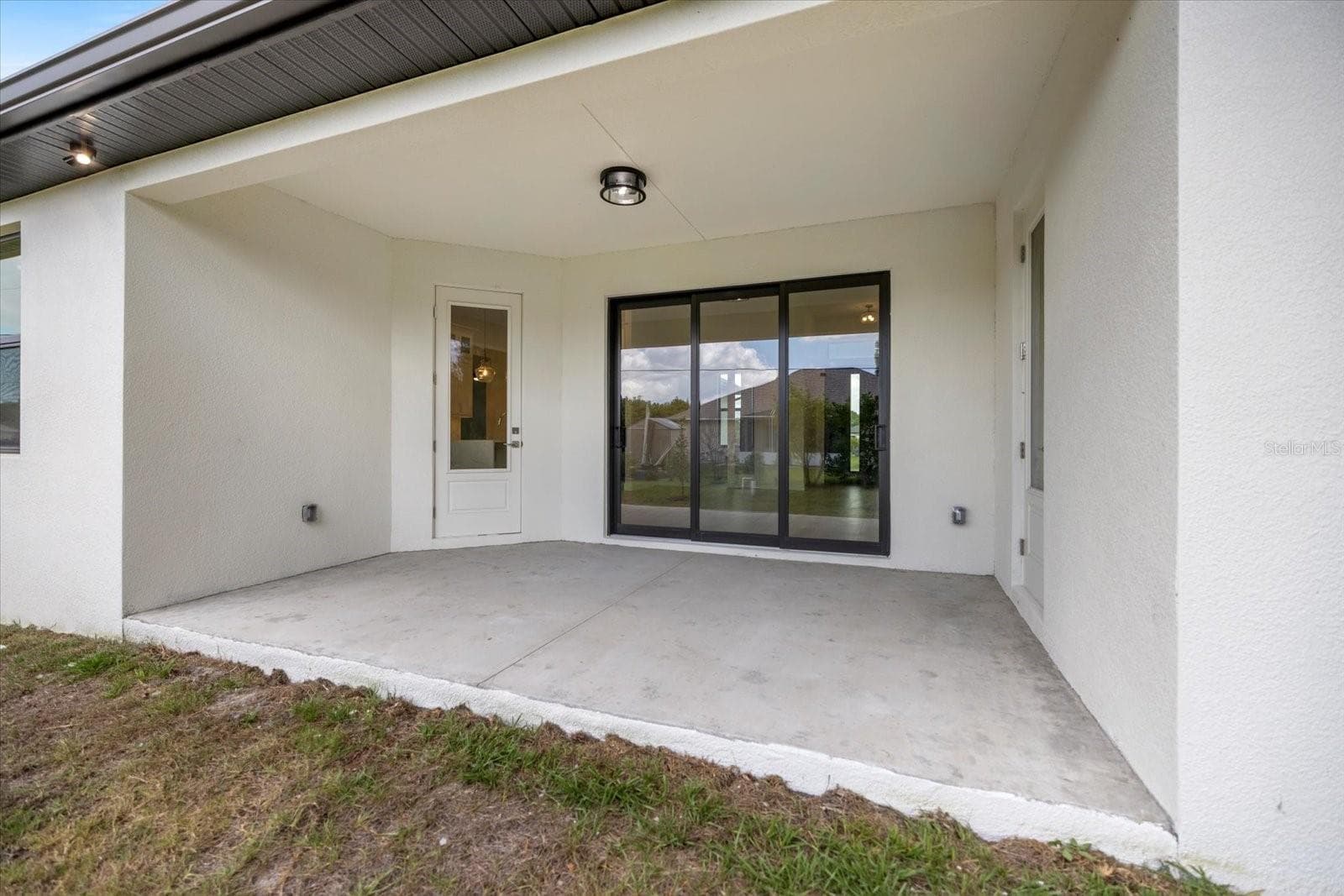 Single Family Residence at 12134 MALLORCA AVE, NORTH PORT, photo 31 of 41