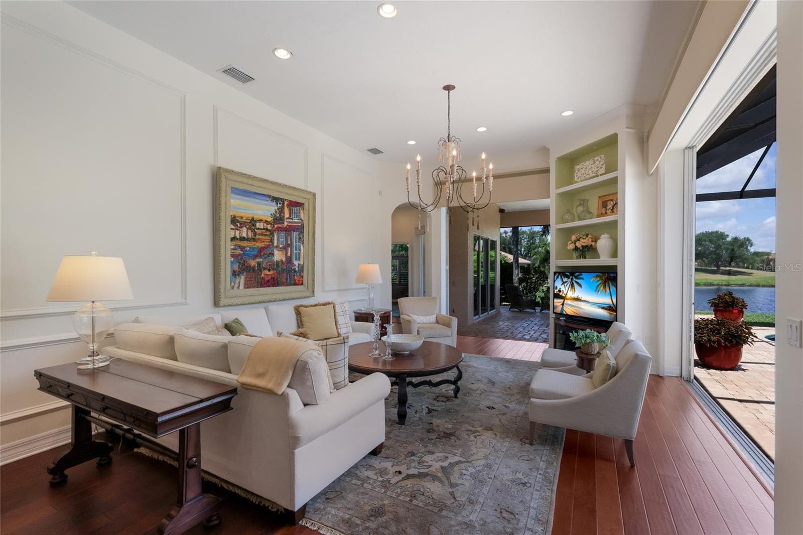 Single Family Residence at 7207 ASHLAND GLN, LAKEWOOD RANCH, photo 9 of 83