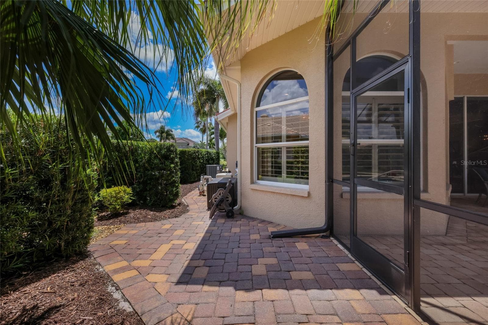Single Family Residence at 7207 ASHLAND GLN, LAKEWOOD RANCH, photo 62 of 83