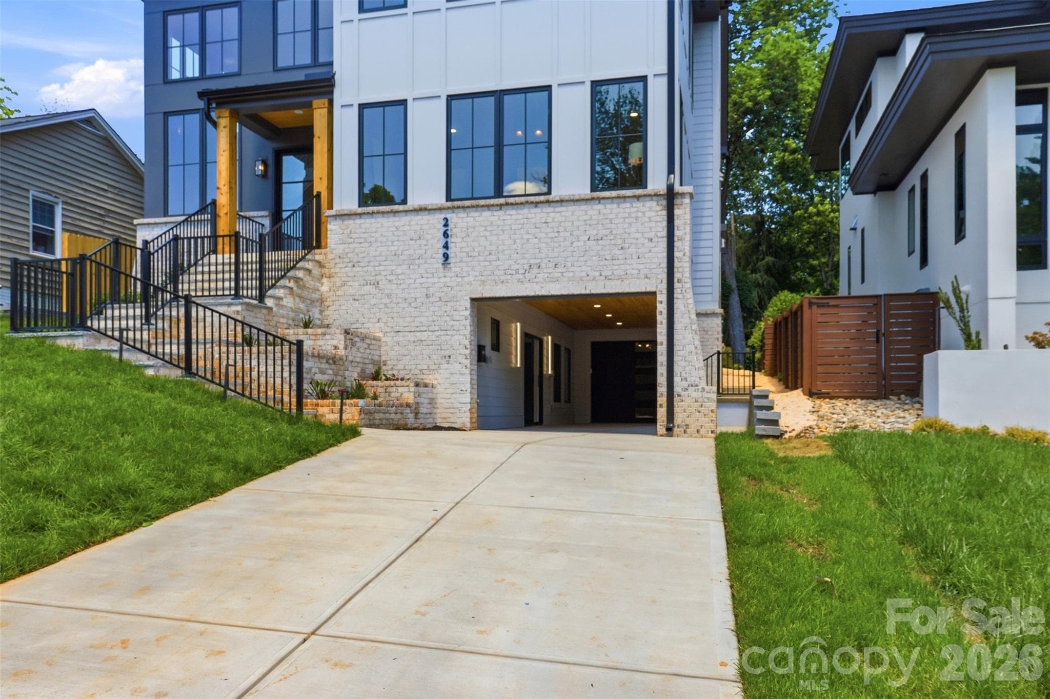 Single Family Residence at 2649 Laburnum Avenue, Charlotte, photo 47 of 48