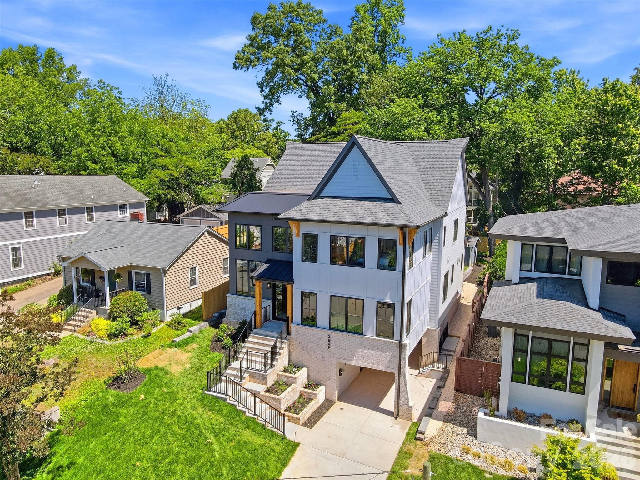 Single Family Residence at 2649 Laburnum Avenue, Charlotte, photo 41 of 48