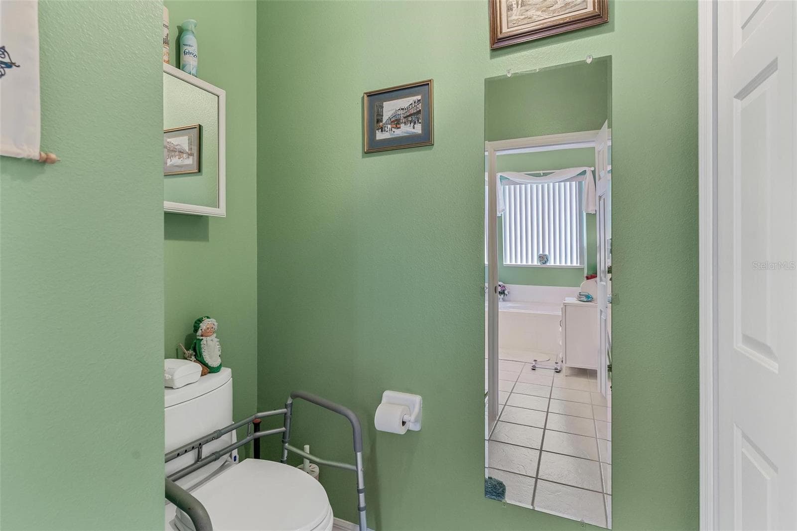 BATHROOM - 6274 SAILBOAT AVE, TAVARES