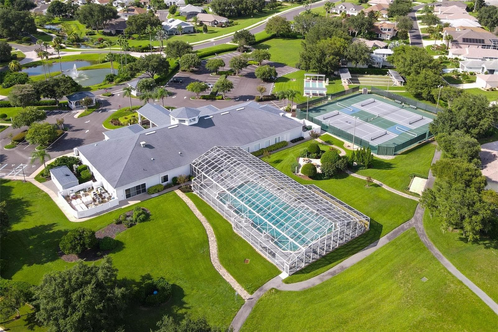AERIAL VIEW OF POOL AND CLUBHOUSE - 6274 SAILBOAT AVE, TAVARES
