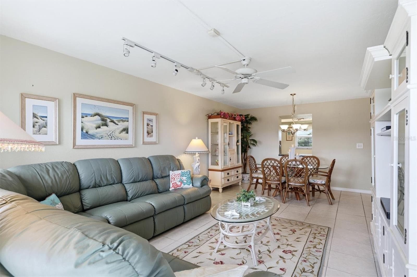Condominium at 1215 S PORTOFINO DR #406, SARASOTA, photo 7 of 59