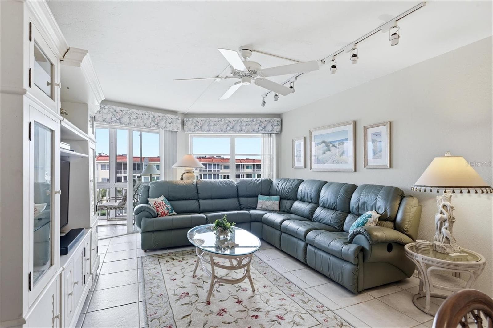 Condominium at 1215 S PORTOFINO DR #406, SARASOTA, photo 8 of 59