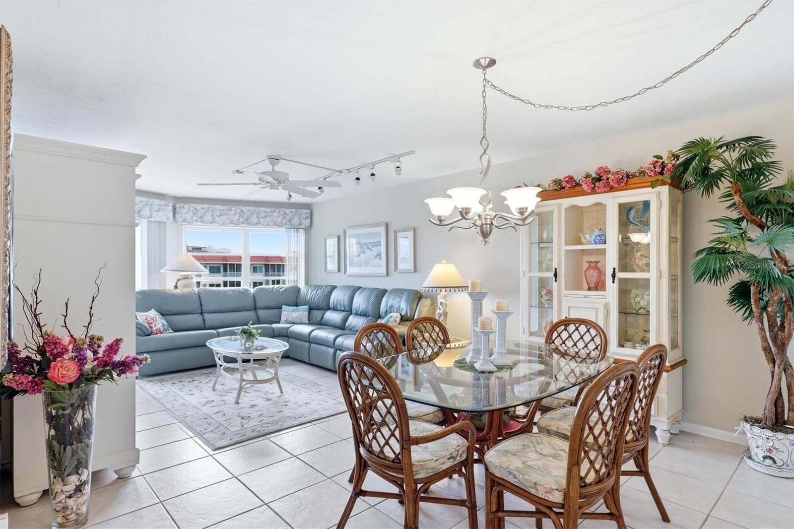 Condominium at 1215 S PORTOFINO DR #406, SARASOTA, photo 10 of 59