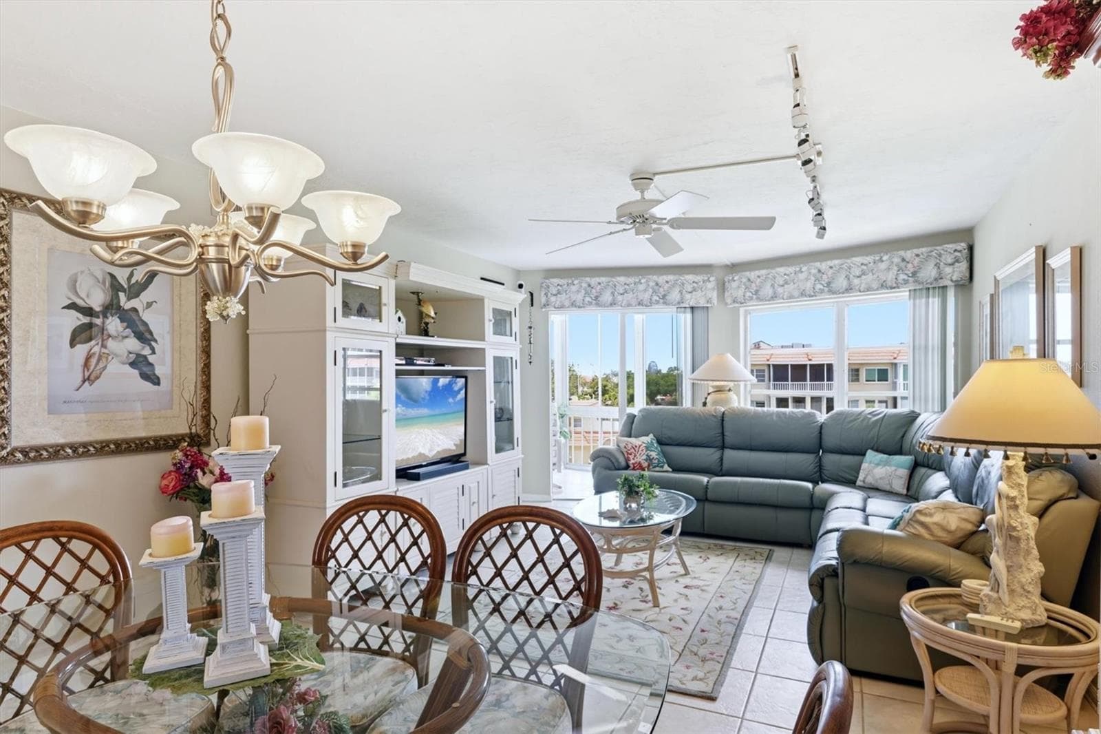 Condominium at 1215 S PORTOFINO DR #406, SARASOTA, photo 12 of 59