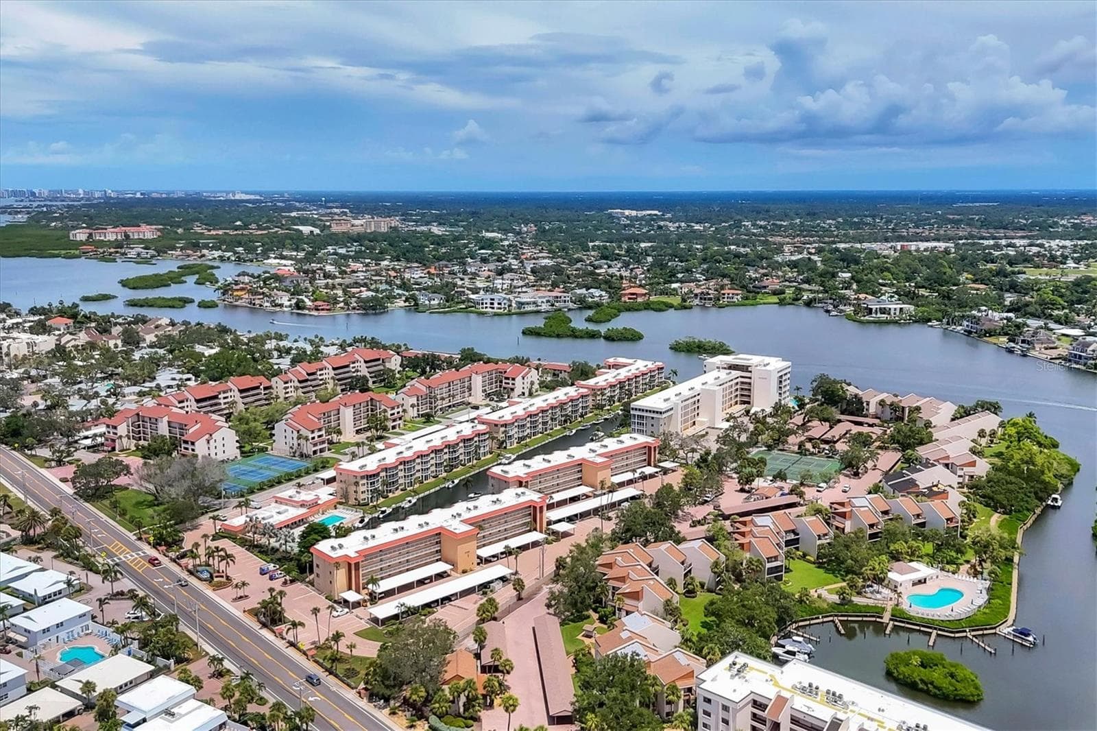 Condominium at 1215 S PORTOFINO DR #406, SARASOTA, photo 29 of 59