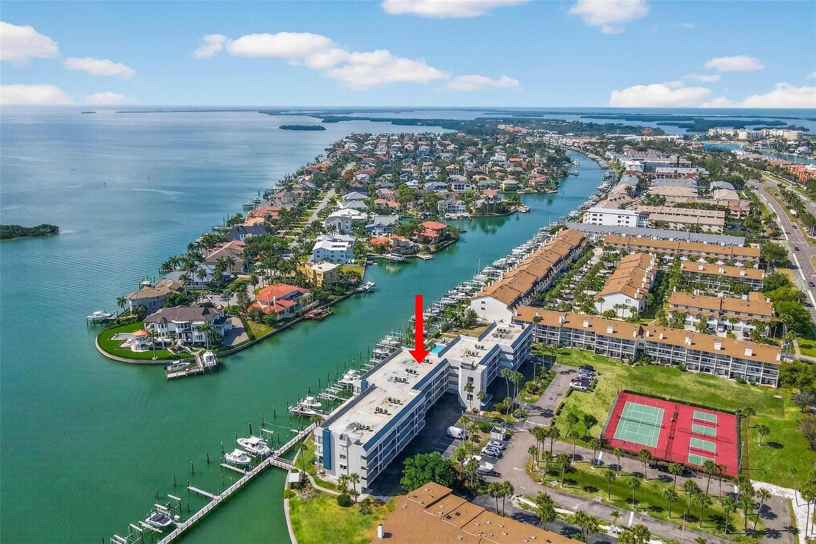 Condominium at 363 PINELLAS BAYWAY S #42, ST PETERSBURG, photo 2 of 35