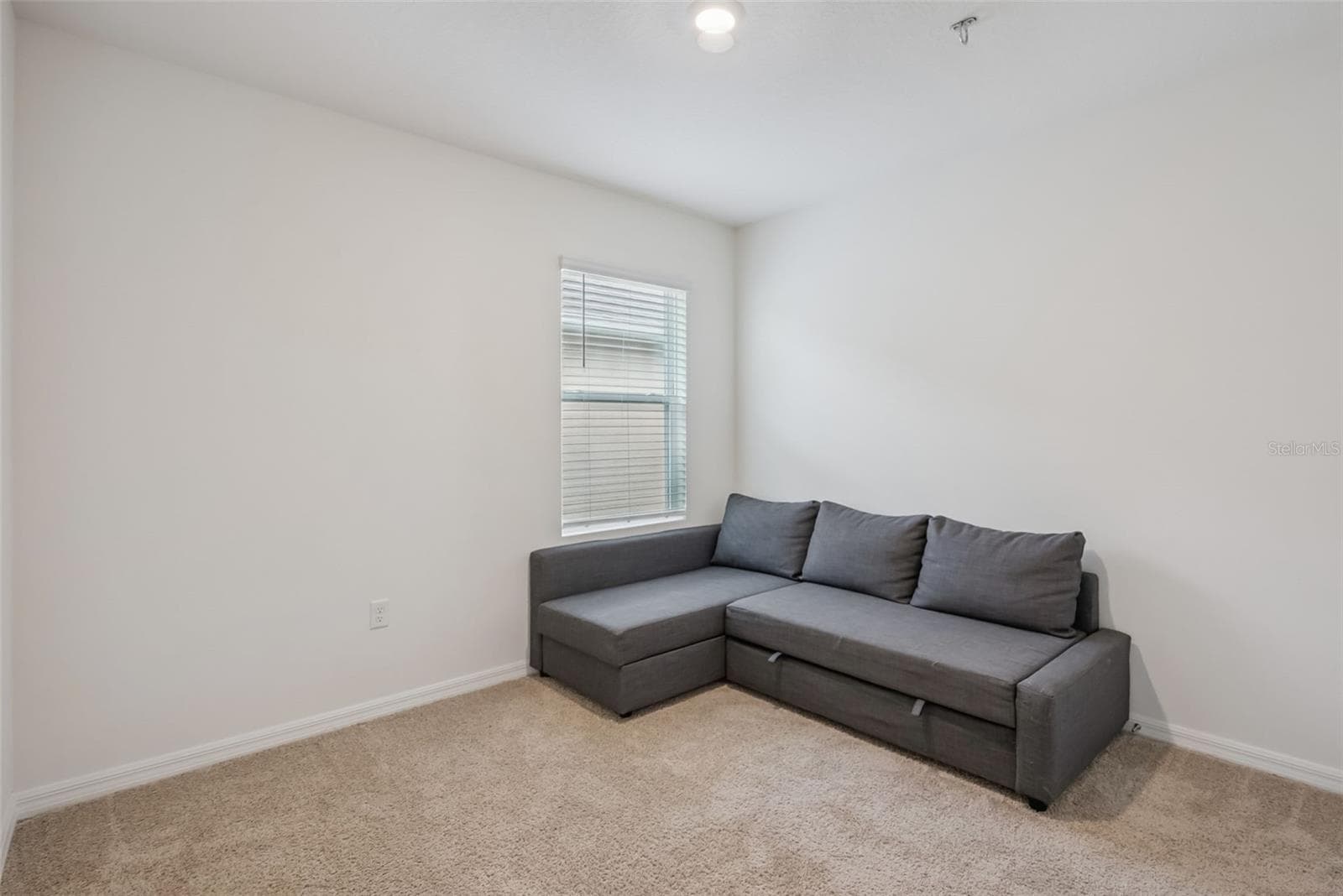 Single Family Residence at 623 LAZIO CIR, DEBARY, photo 14 of 57