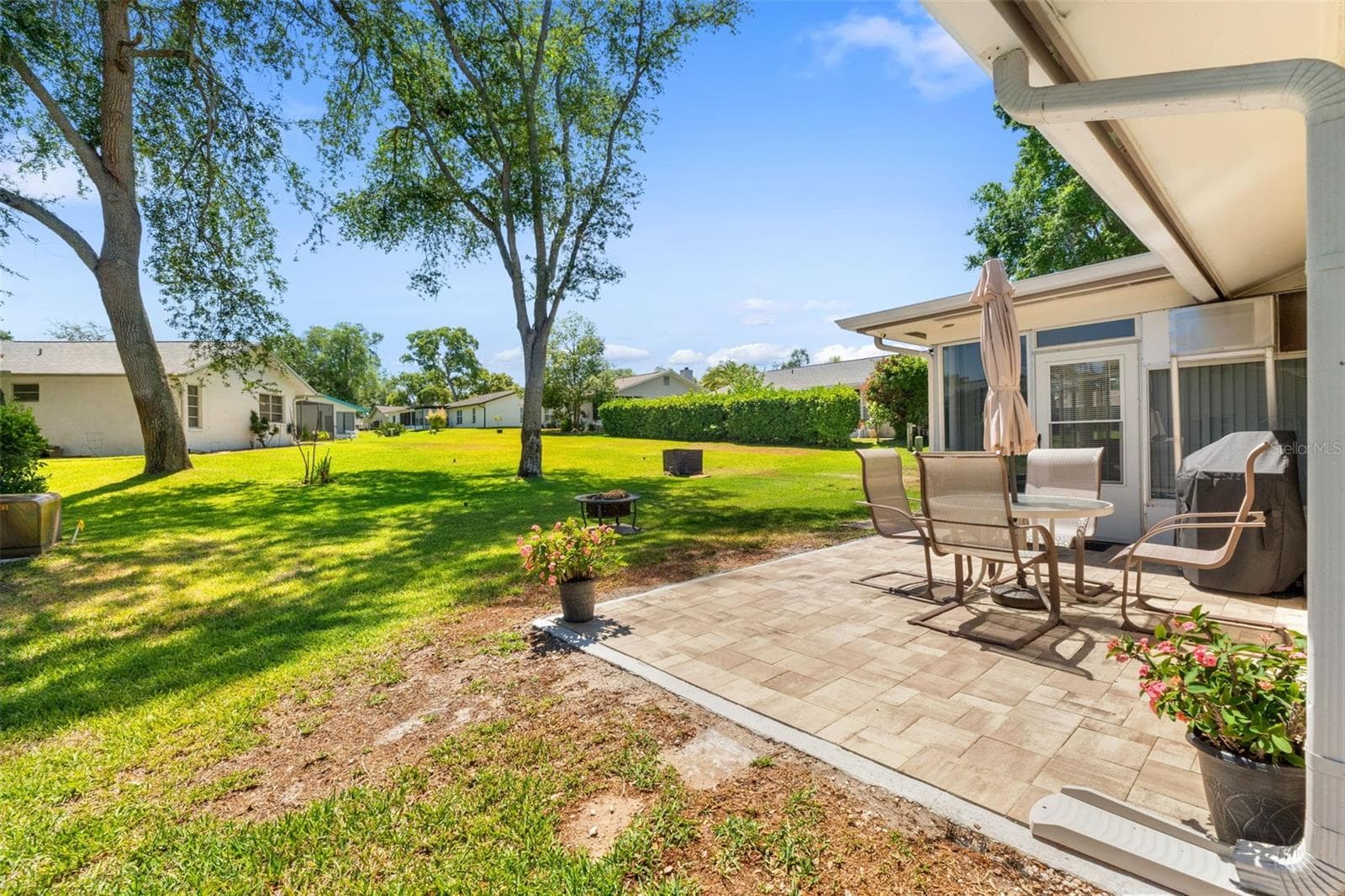 Single Family Residence at 10520 SPRINGWOOD DR, PORT RICHEY, photo 4 of 38