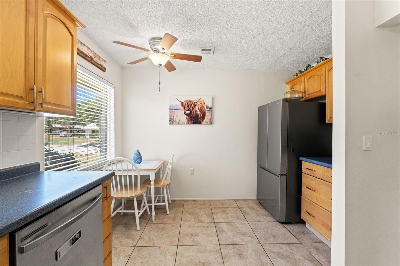 Single Family Residence at 10520 SPRINGWOOD DR, PORT RICHEY, photo 11 of 38
