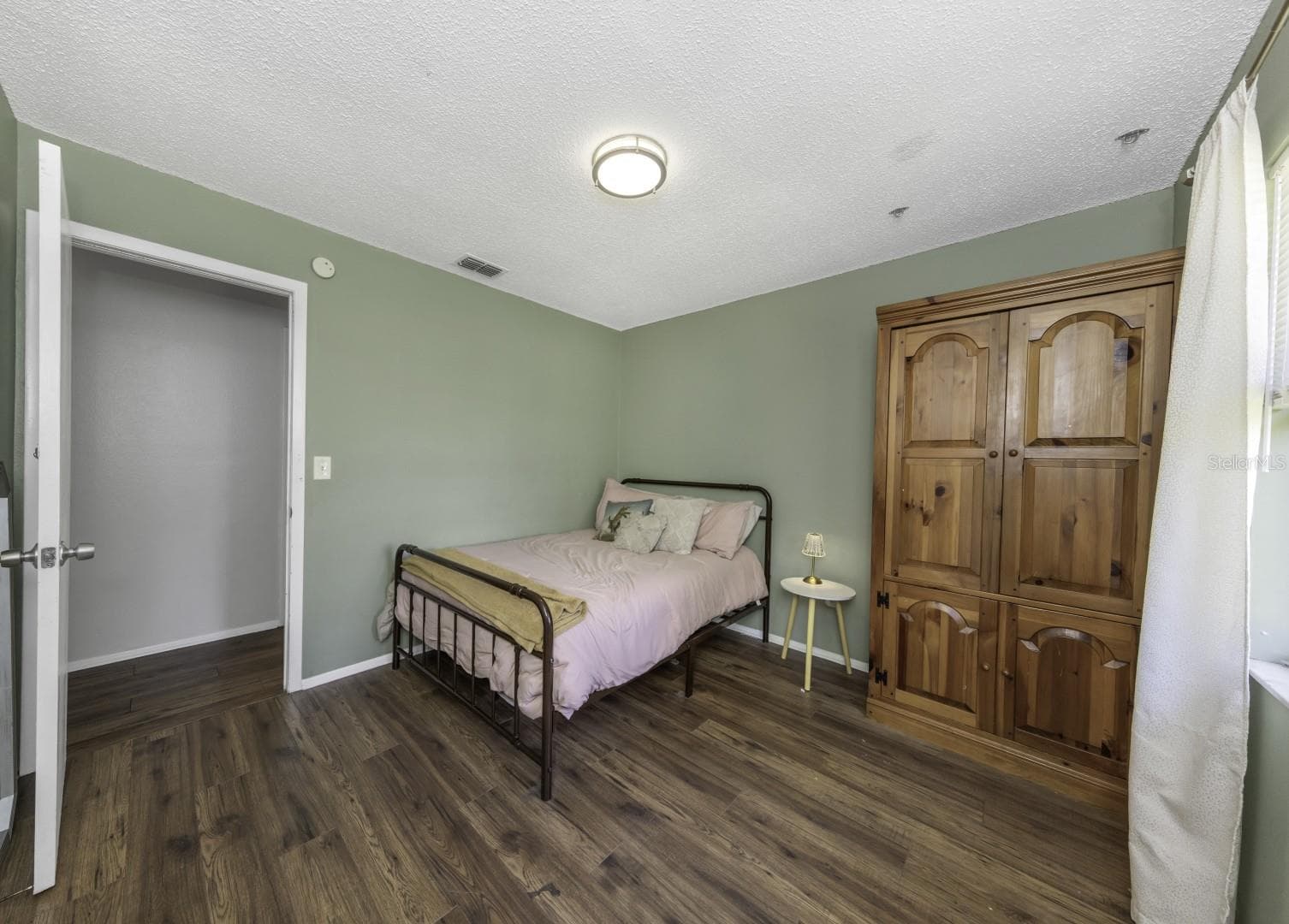 Single Family Residence at 416 N WASHINGTON AVE, CLEARWATER, photo 25 of 47
