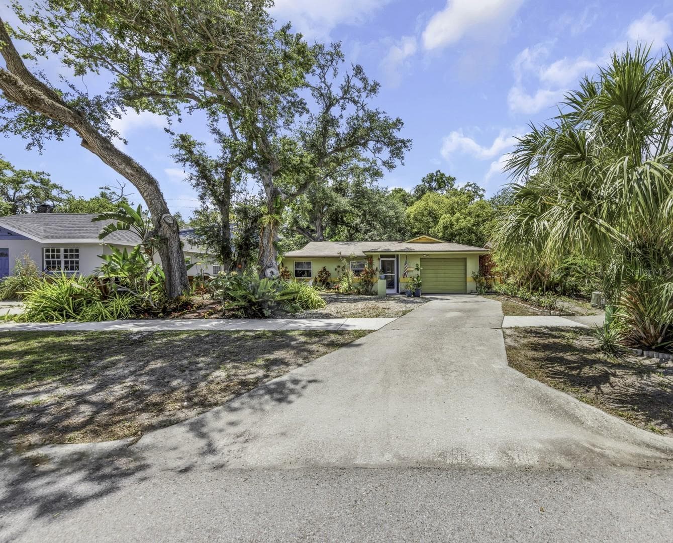 Single Family Residence at 416 N WASHINGTON AVE, CLEARWATER, photo 44 of 47