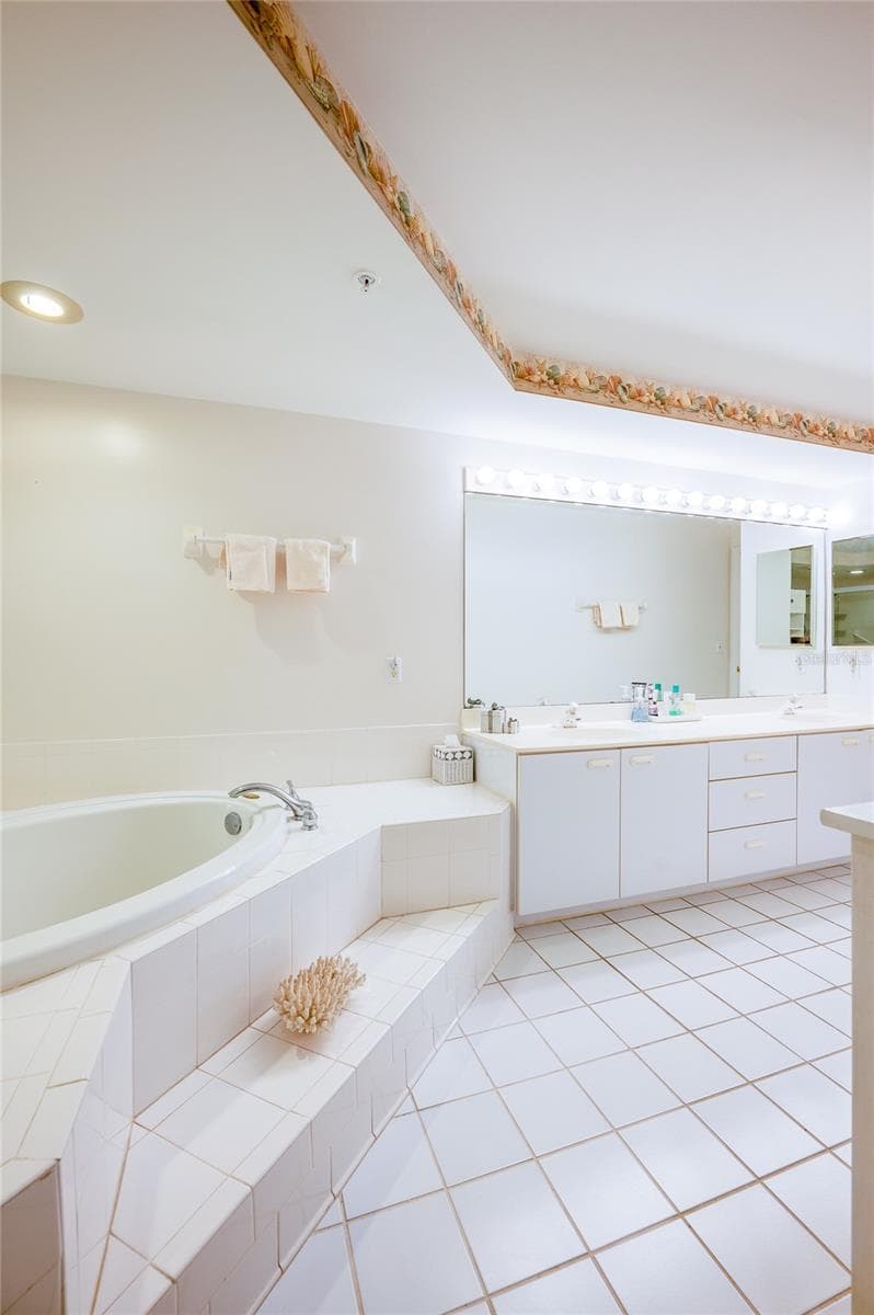 Condominium at 4565 S ATLANTIC AVE #5407, PORT ORANGE, photo 20 of 35