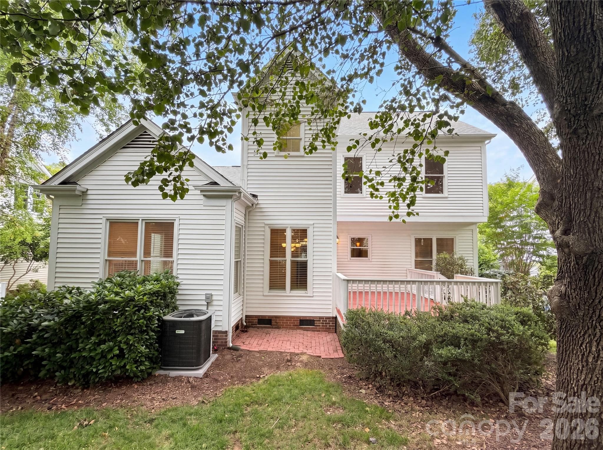 Single Family Residence at Charlotte, photo 5 of 22