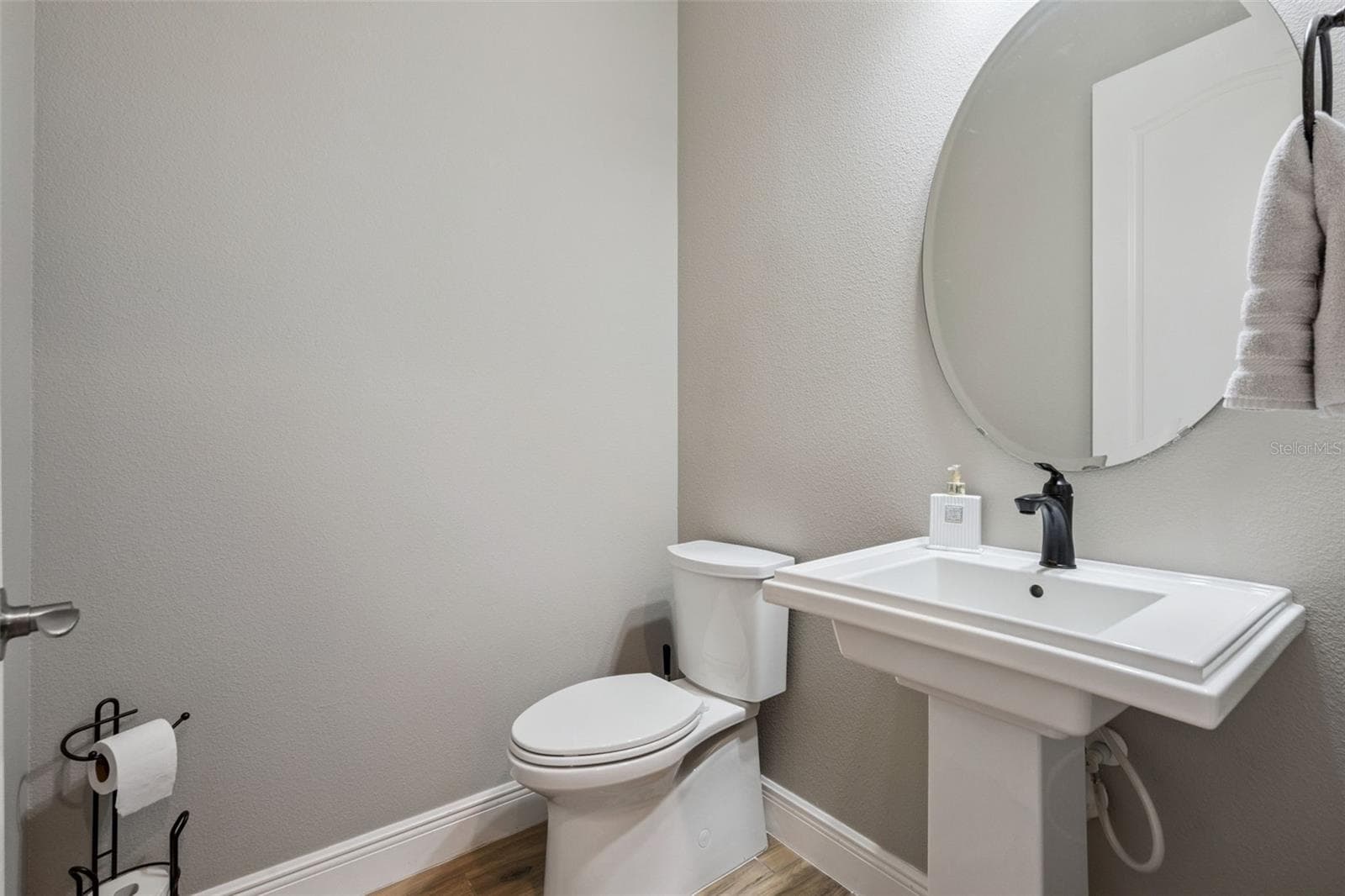 Powder Room - 4912 CATALPA DR, ST CLOUD