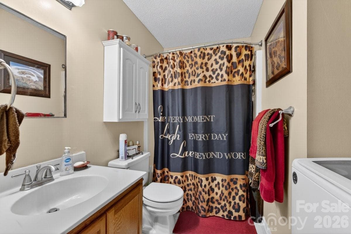 Condominium at 634 Hillcrest Drive, Shelby, photo 12 of 22