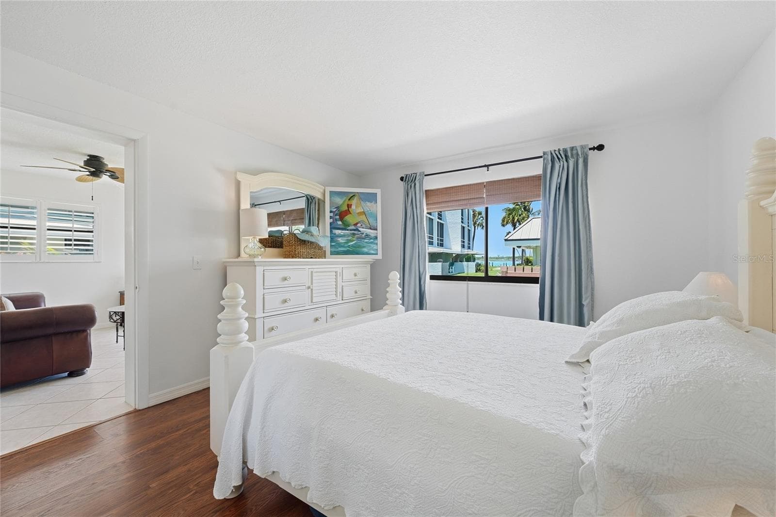 Premier BR Furnished. Beautiful water views - 1300 SEAWAY DR #C1, HUTCHINSON ISLAND