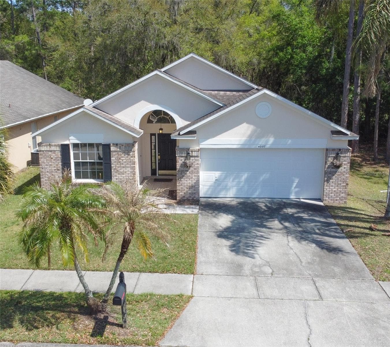 4397 KING EDWARD DR