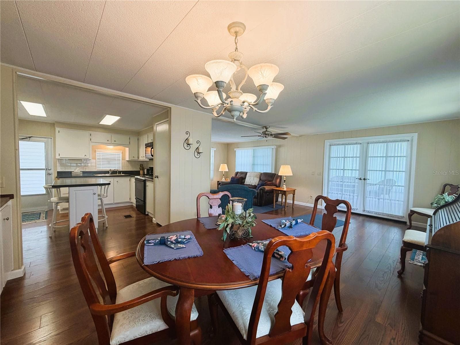 Mobile Home at 340 PALO VERDE DR, LEESBURG, photo 9 of 38