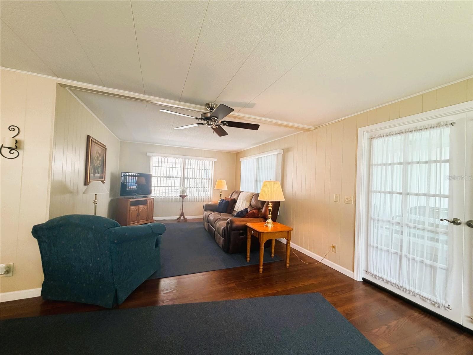 Mobile Home at 340 PALO VERDE DR, LEESBURG, photo 11 of 38
