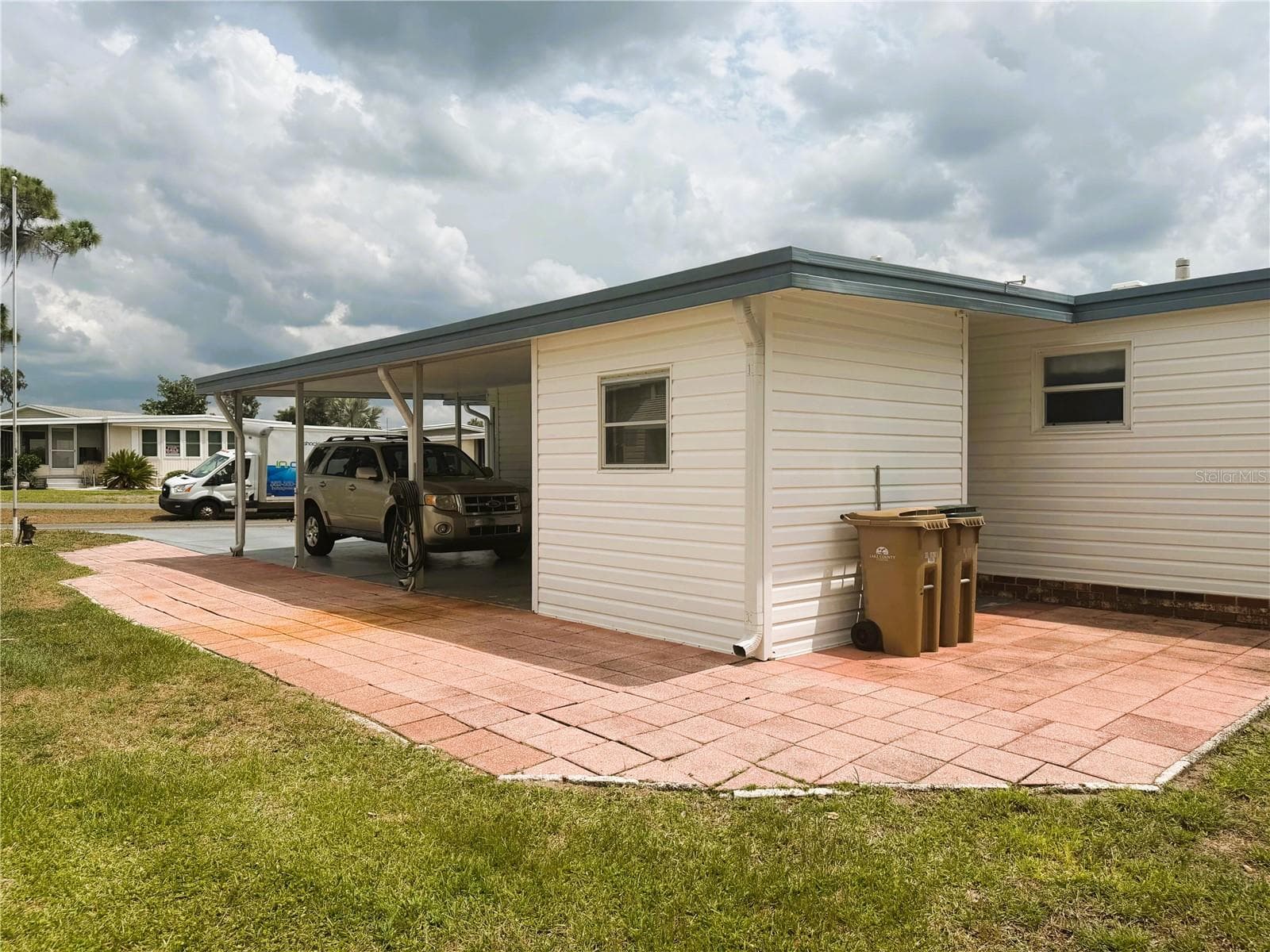 Mobile Home at 340 PALO VERDE DR, LEESBURG, photo 34 of 38
