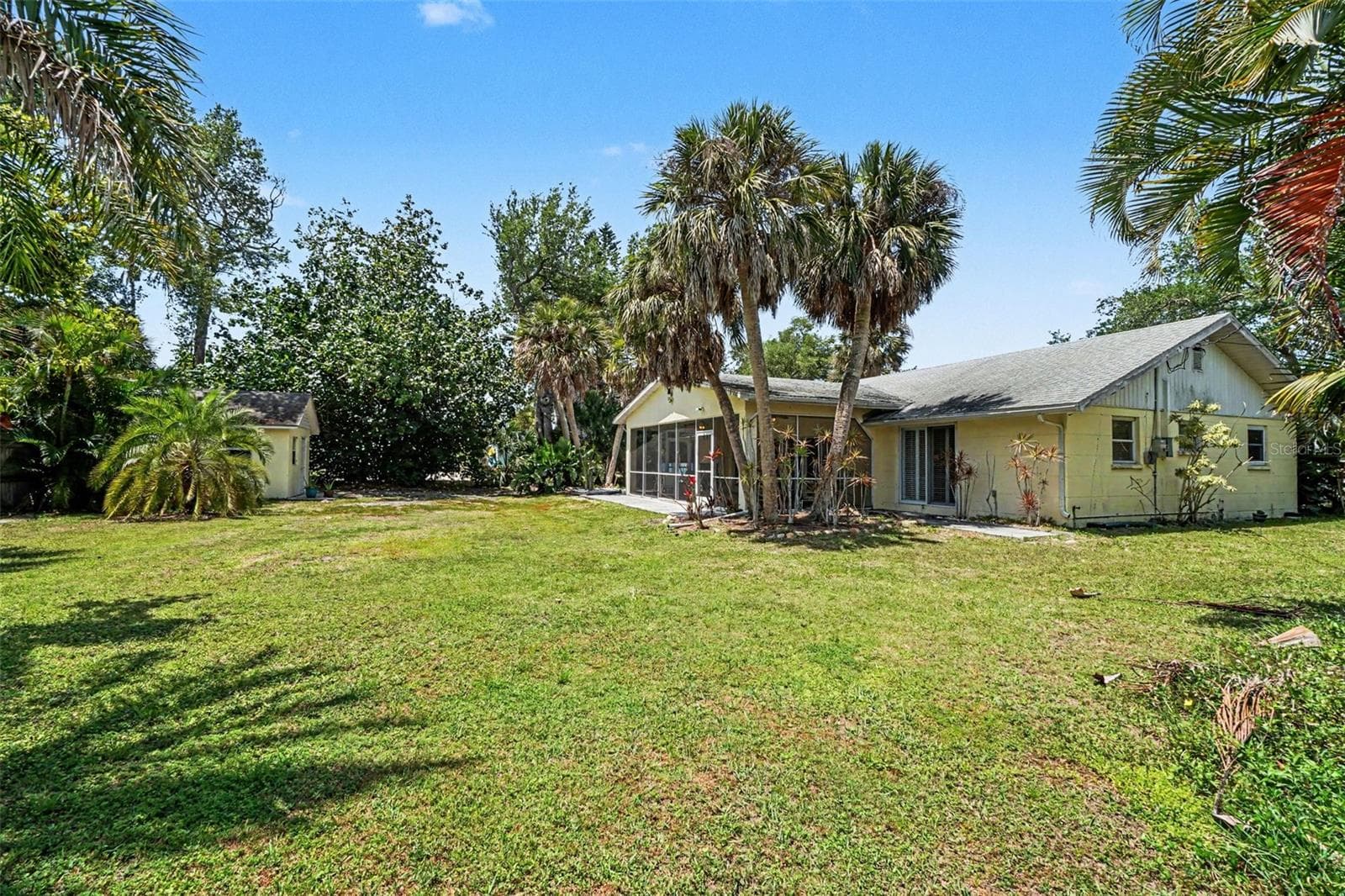 Single Family Residence at 413 PAMETO RD, NOKOMIS, photo 34 of 49