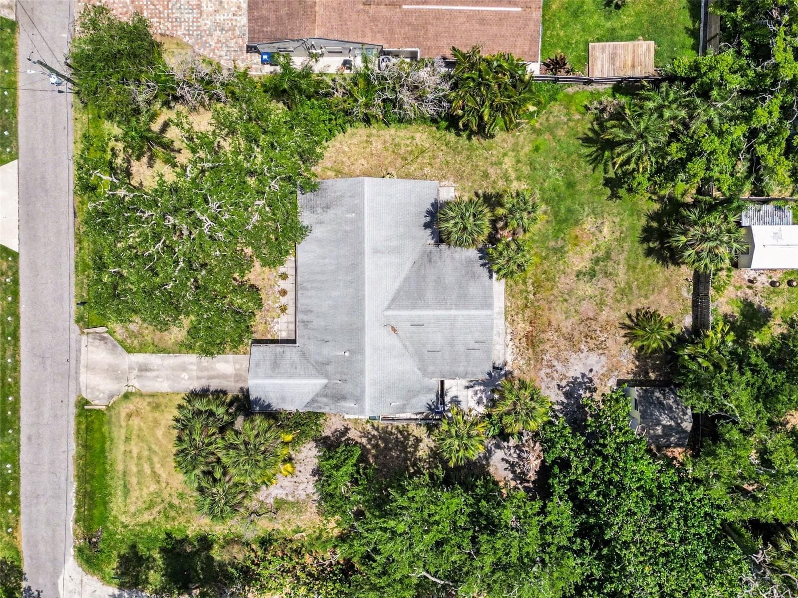 Single Family Residence at 413 PAMETO RD, NOKOMIS, photo 41 of 49