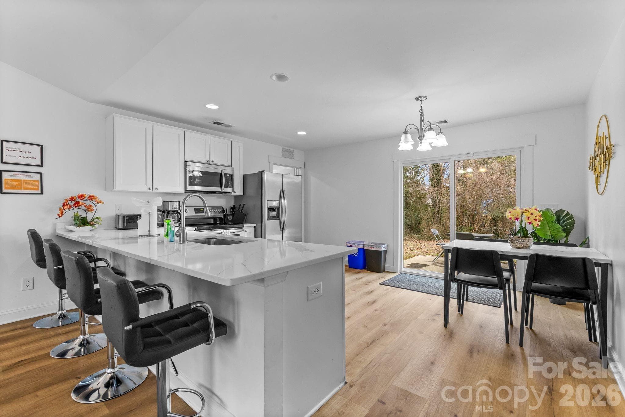 Single Family Residence at 4117 Colebrook Road, Charlotte, photo 11 of 30