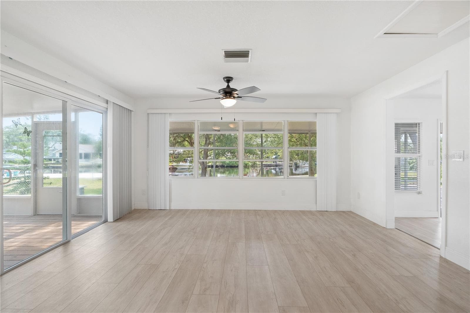 Single Family Residence at 5822 RIVER RD, NEW PORT RICHEY, photo 22 of 68