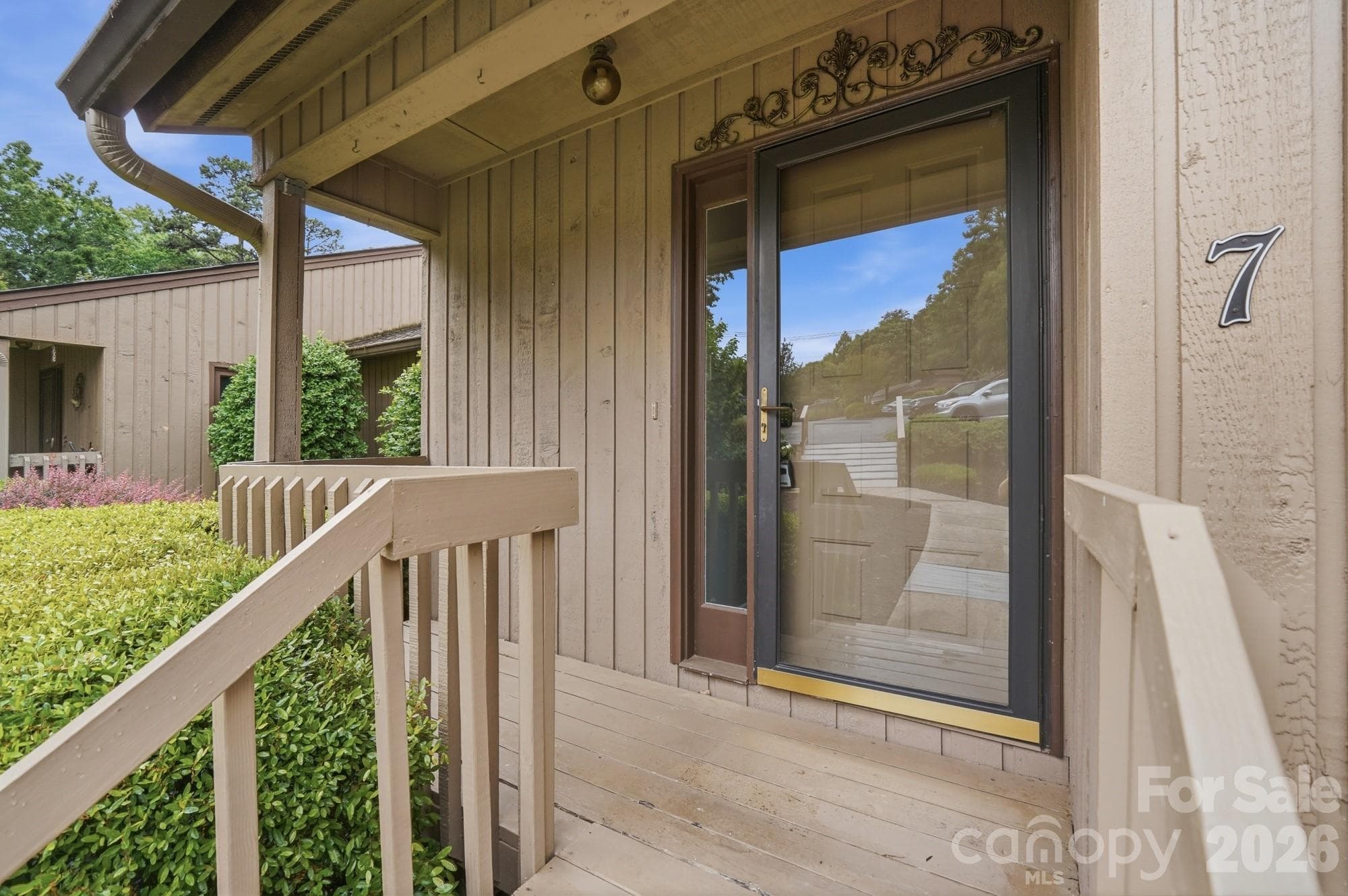 Condominium at Lake Wylie, photo 3 of 34