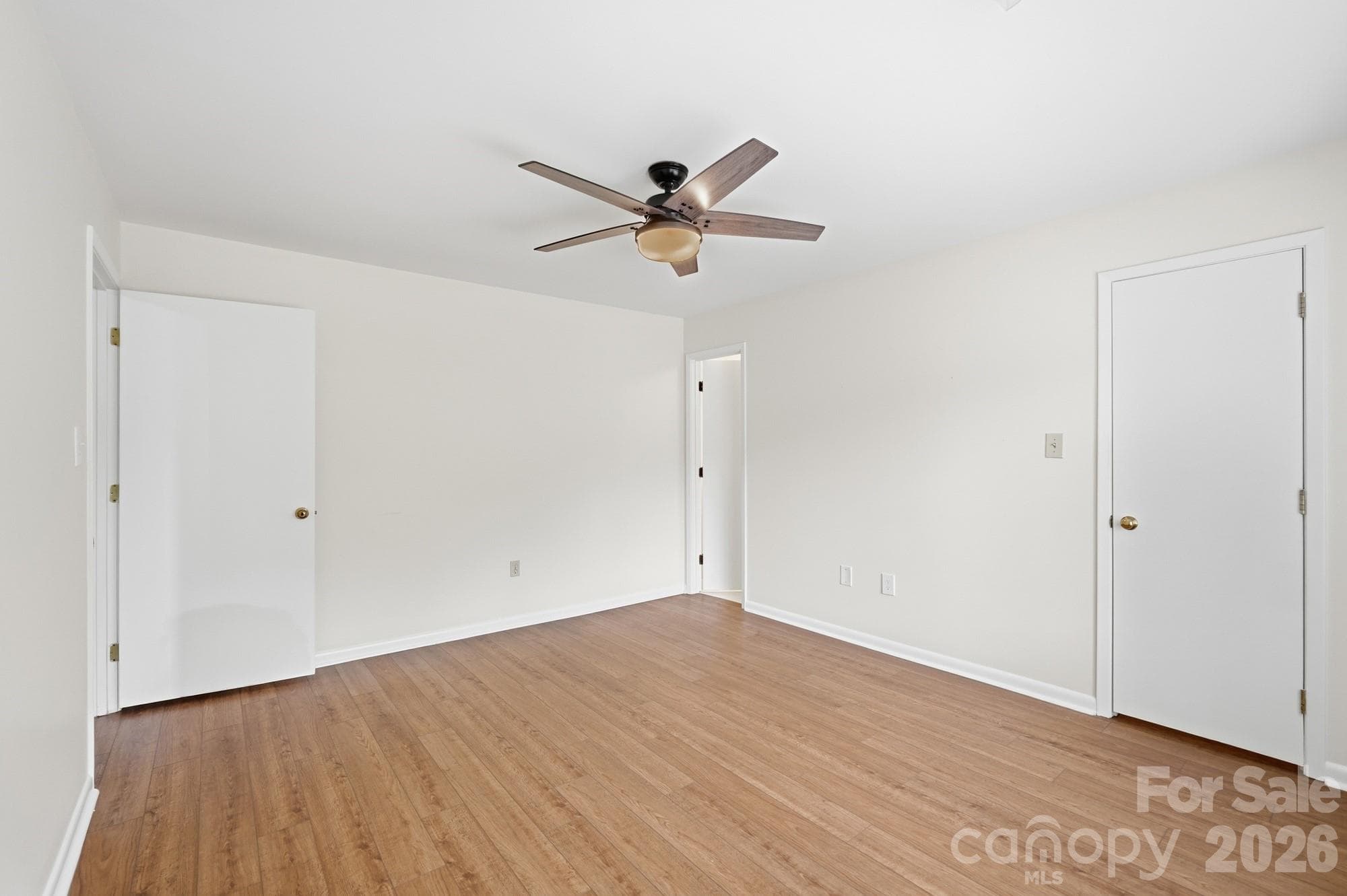 Condominium at Lake Wylie, photo 22 of 34